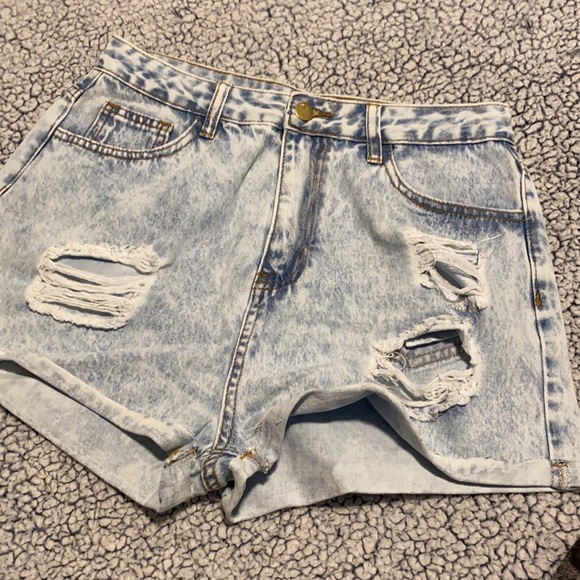 Selling all 3 of these, just to big for me! - Picture 1 of 3